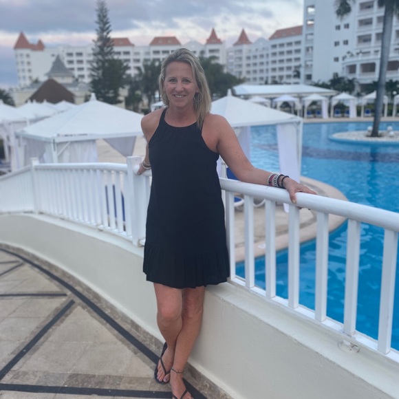 Meet your Posher, Rachel - Picture 2 of 3